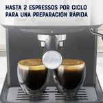 Cafetera-Espresso-Oster-15-Bares-Bvstem5502